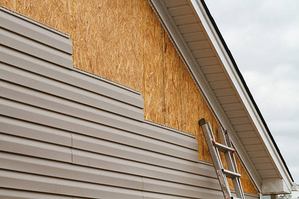 24/7 Emergency Vinyl Siding experts in Lenoir, NC